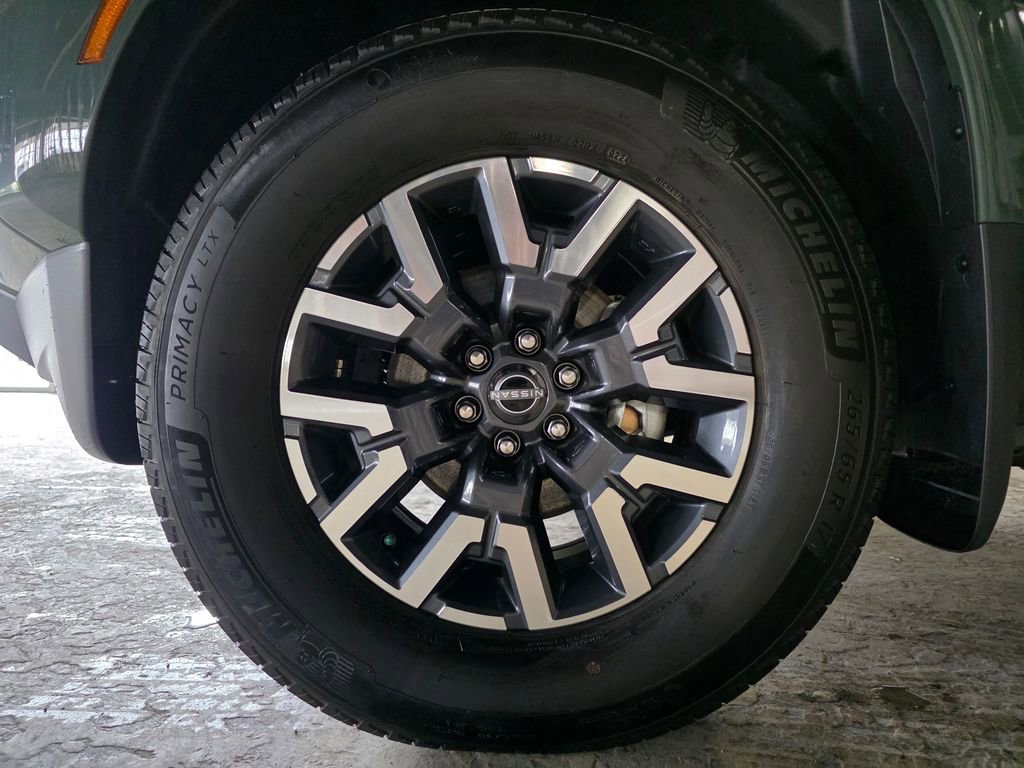 Used 2024 Nissan Frontier SL w/ Technology Package image 28