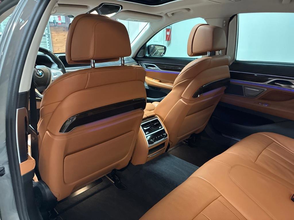 Used 2019 BMW 740i w/ Executive Package RWD image 22