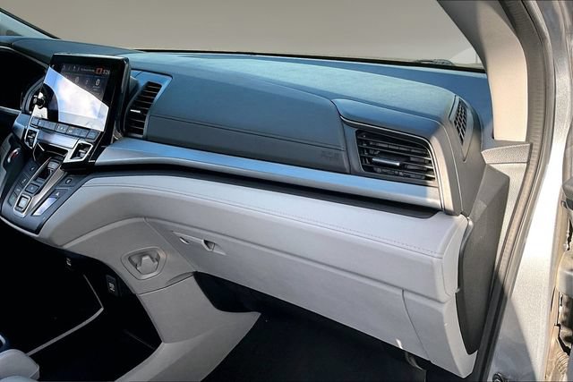 Used 2023 Honda Odyssey EX-L image 25
