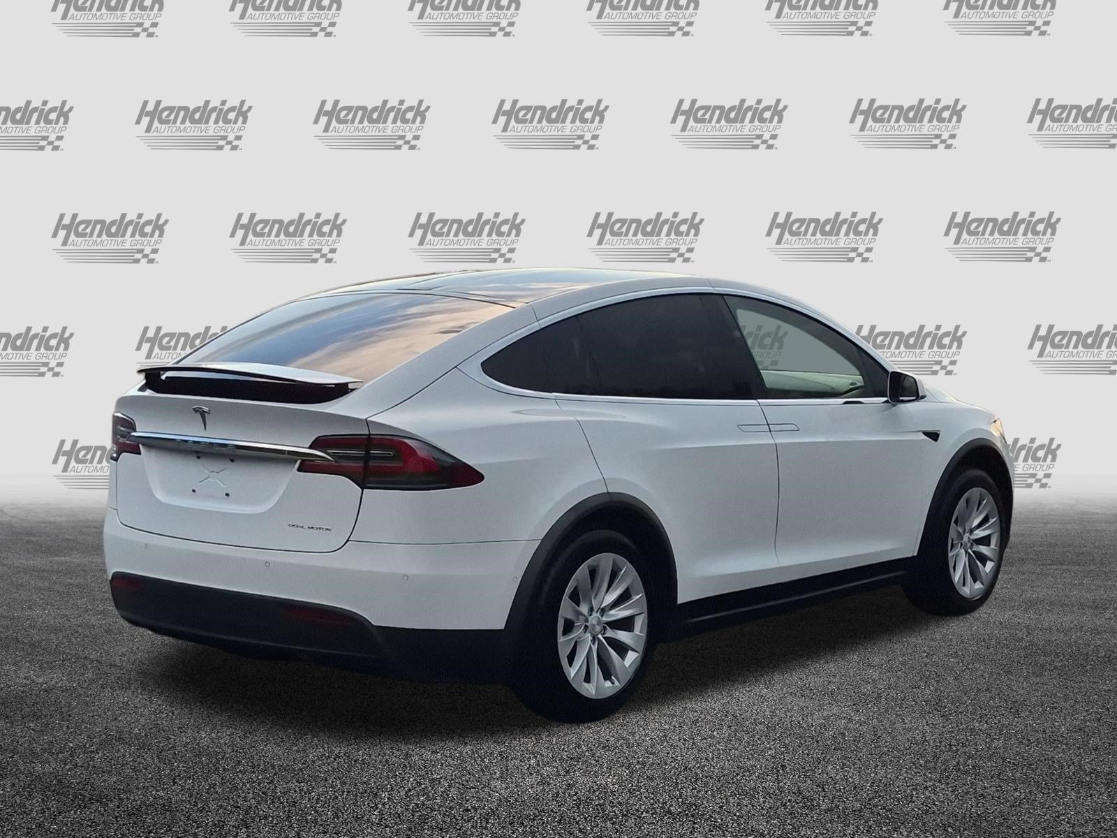Used 2020 Tesla Model X Long Range AWD/4WD image 11