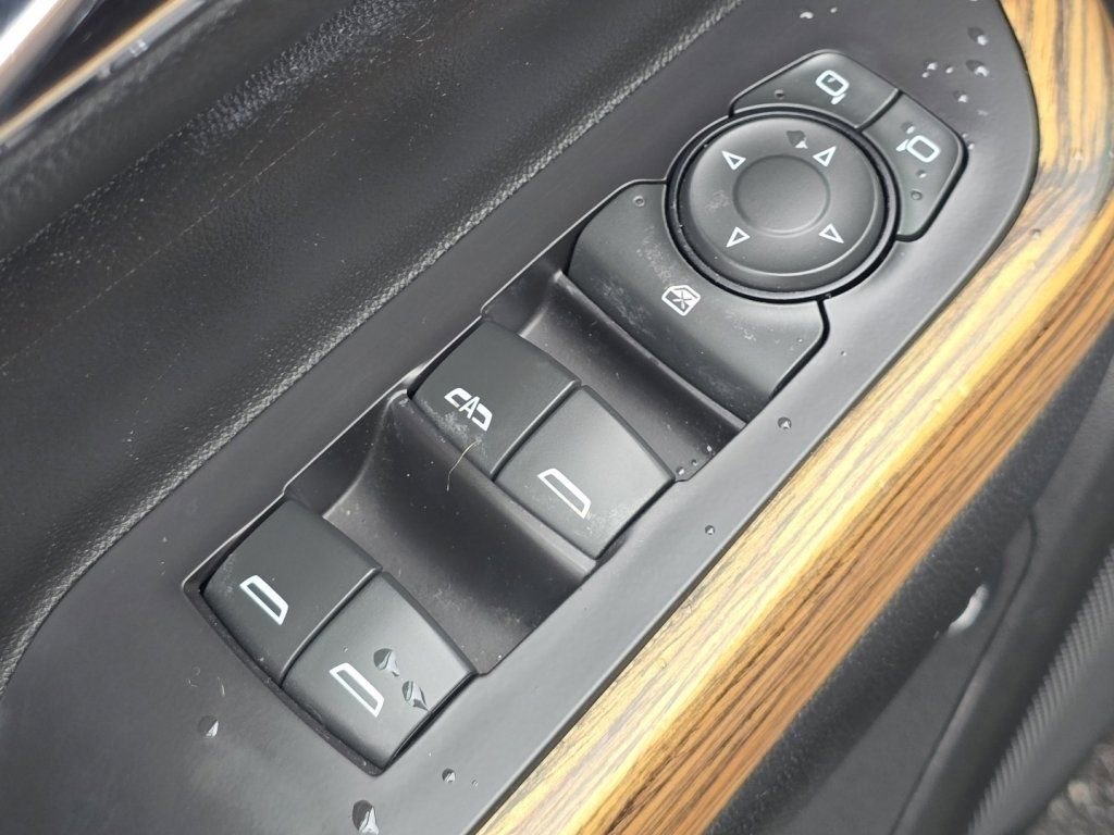 Used 2019 GMC Acadia Denali w/ Technology Package image 30