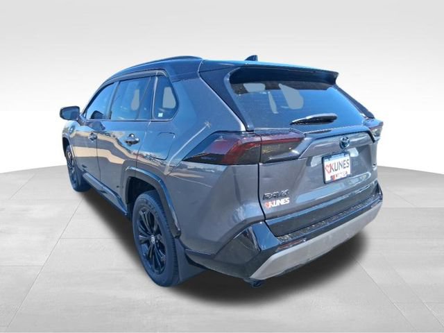 Used 2022 Toyota RAV4 XSE w/ XSE Grade Weather Package AWD/4WD image 10