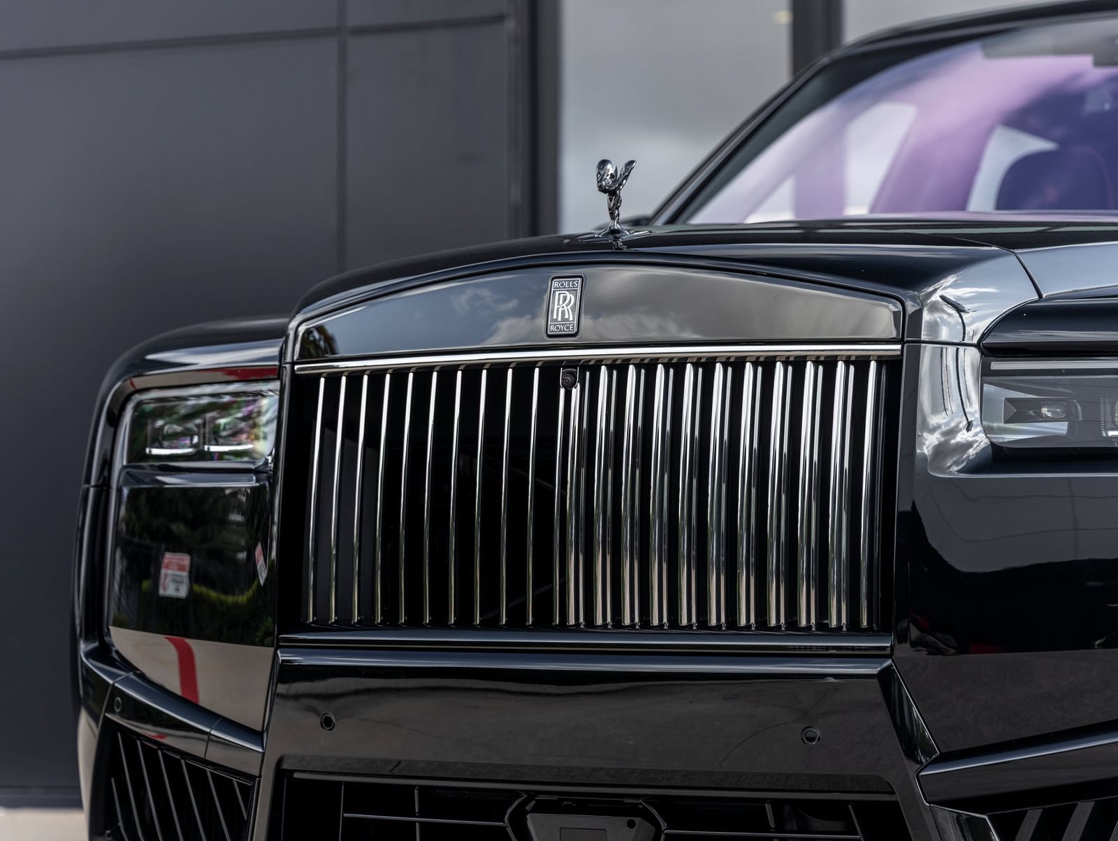 Used 2026 Rolls-Royce Cullinan Black Badge AWD/4WD image 19
