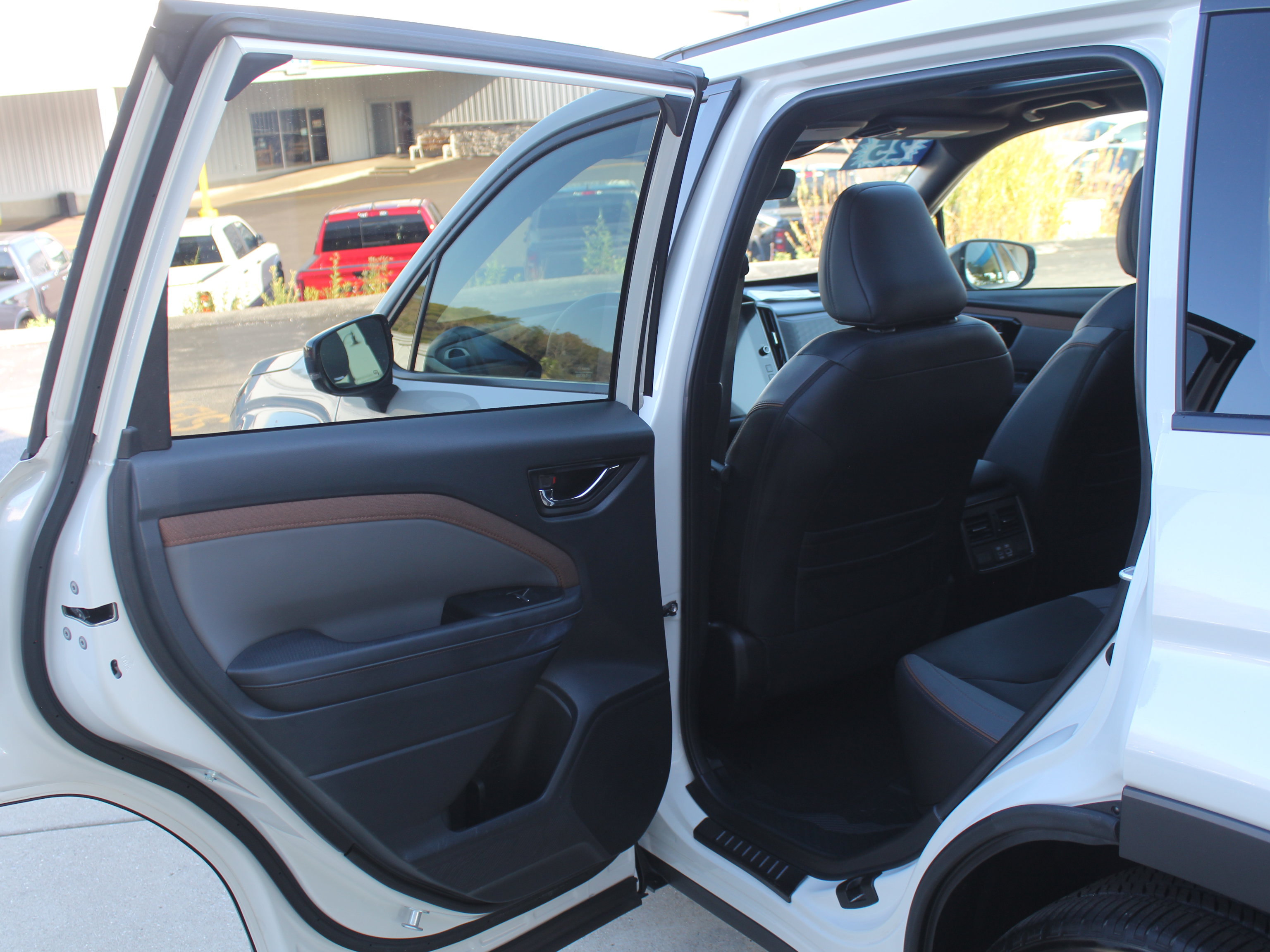 Used 2025 Subaru Forester Sport AWD/4WD image 22