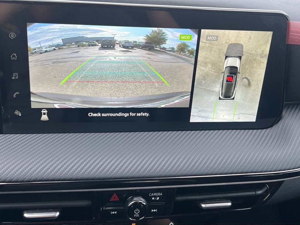 New 2025 Nissan Kicks SR w/ SR Premium Package image 9