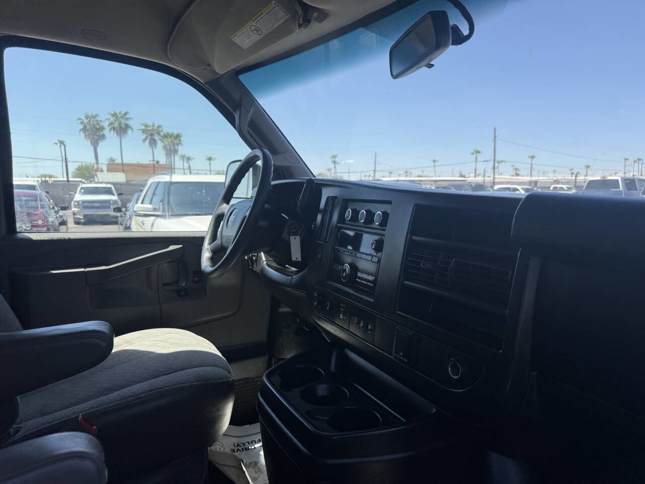 Used 2018 GMC Savana 3500 LT w/ LT Preferred Equipment Group image 31