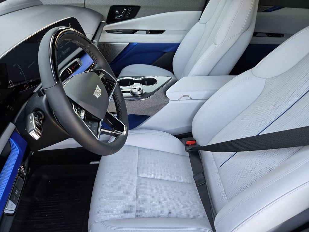 New 2026 Cadillac Optiq Sport 2 w/ LPO, Floor Liner Package image 11