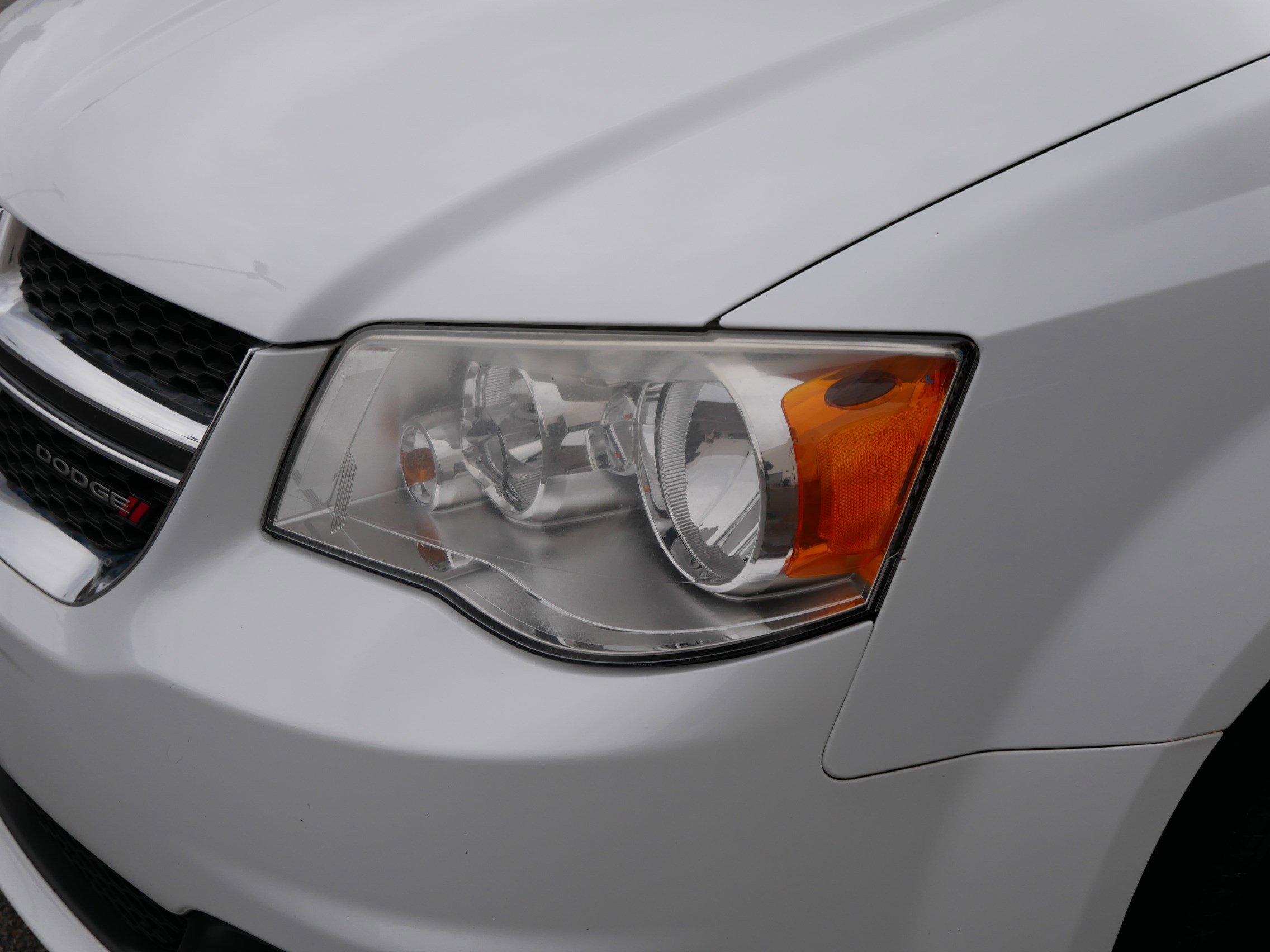 Used 2014 Dodge Grand Caravan SXT image 20