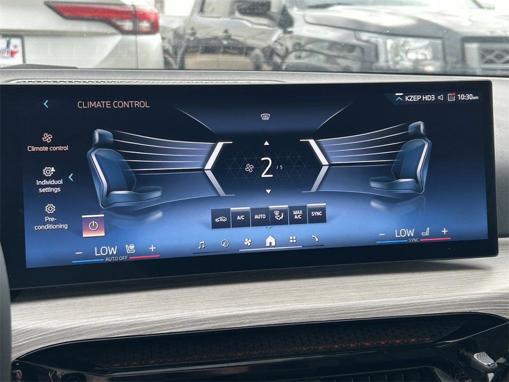 Used 2025 BMW 330i xDrive Sedan image 37