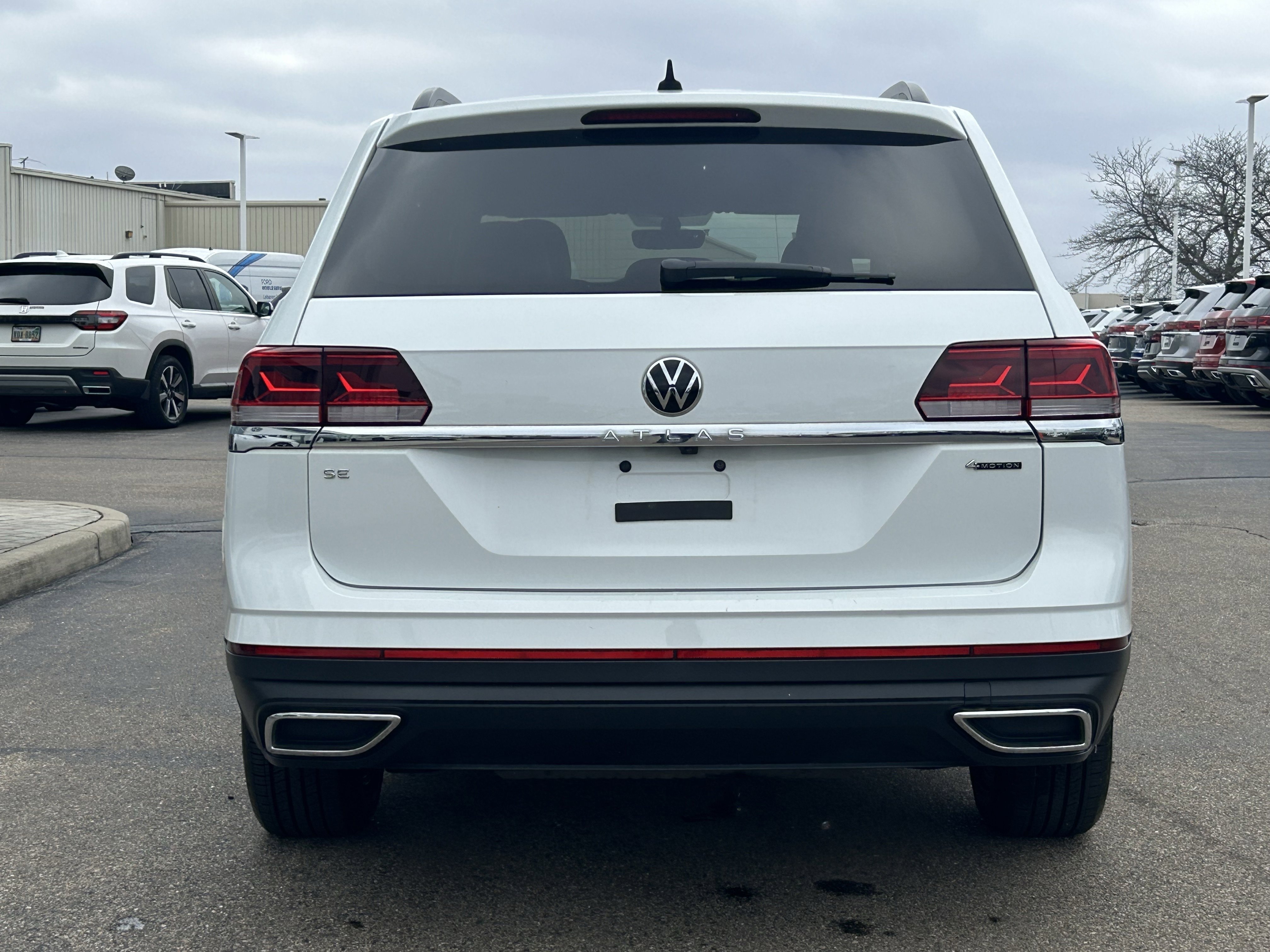 Certified 2023 Volkswagen Atlas SE image 6