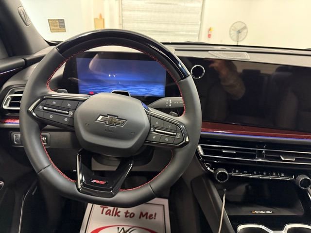 New 2026 Chevrolet Traverse RS image 19