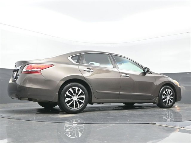 Used 2013 Nissan Altima 2.5 S image 25
