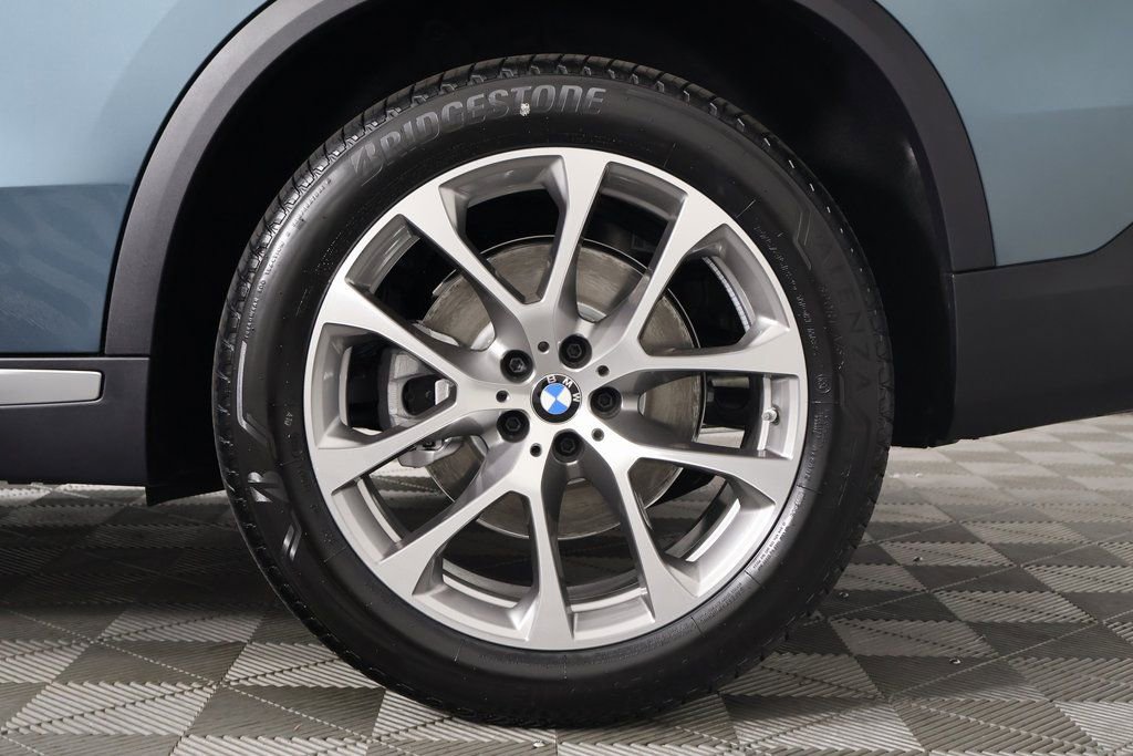 New 2026 BMW X5 xDrive40i w/ Executive Package image 10