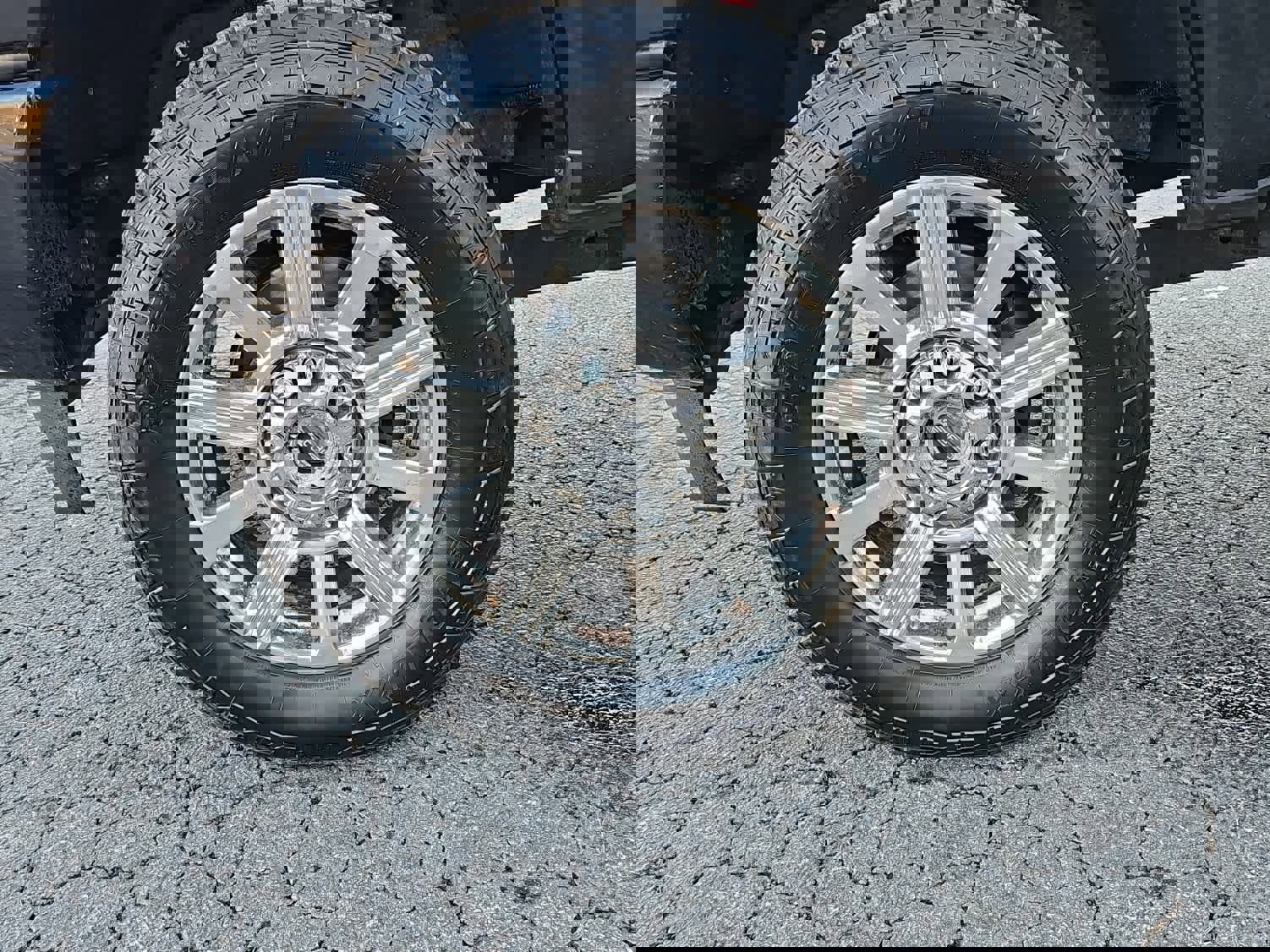 Used 2019 Ford F350 Limited w/ Snow Plow Prep Package image 9