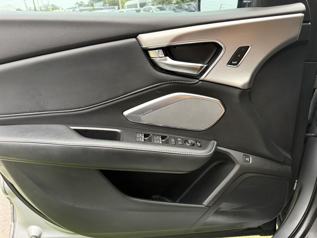 Used 2020 Acura RDX w/ Technology Package FWD image 29