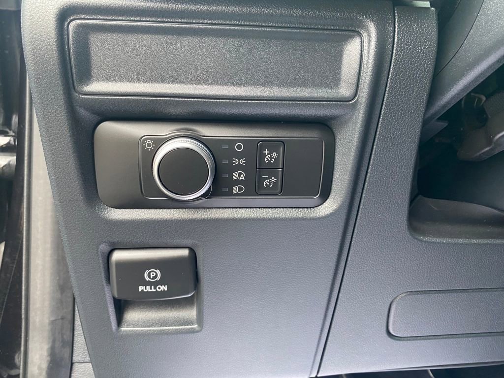 Used 2022 Ford Expedition XLT image 29