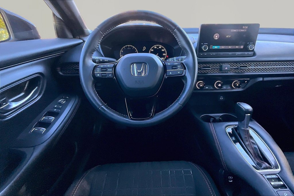 Used 2024 Honda HR-V Sport image 9