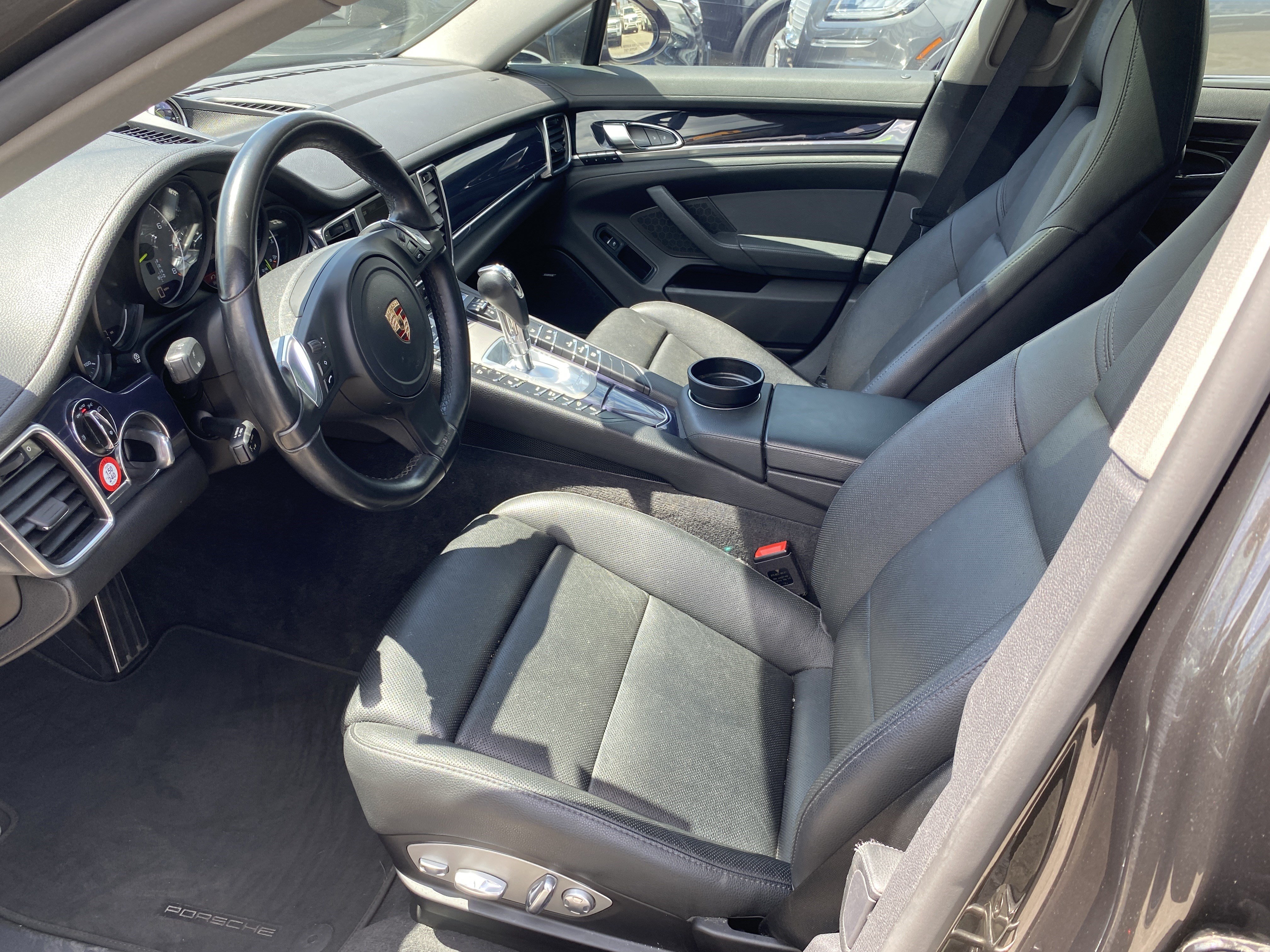 Used 2015 Porsche Panamera S RWD image 14