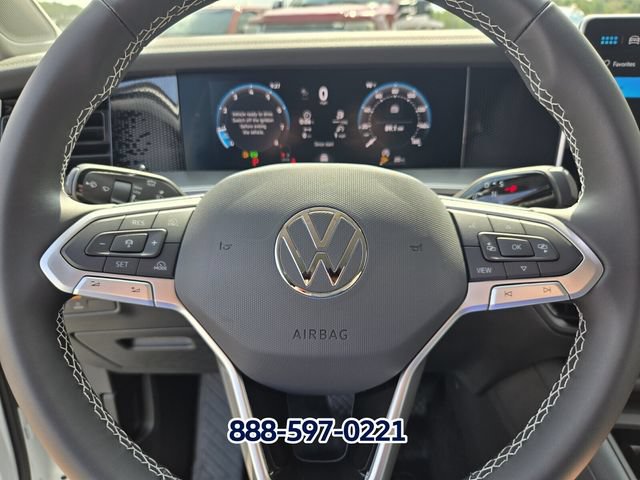New 2026 Volkswagen Tiguan SE FWD image 19