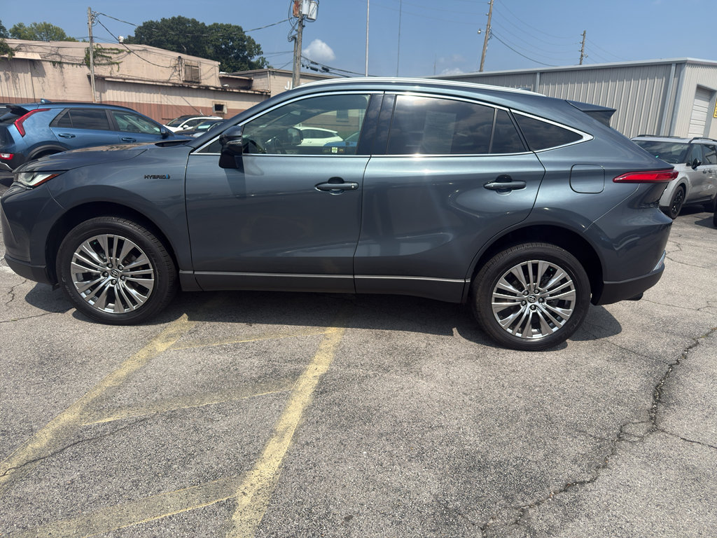 Used 2021 Toyota Venza XLE w/ Carpet Mat Package (TMS) AWD/4WD image 10