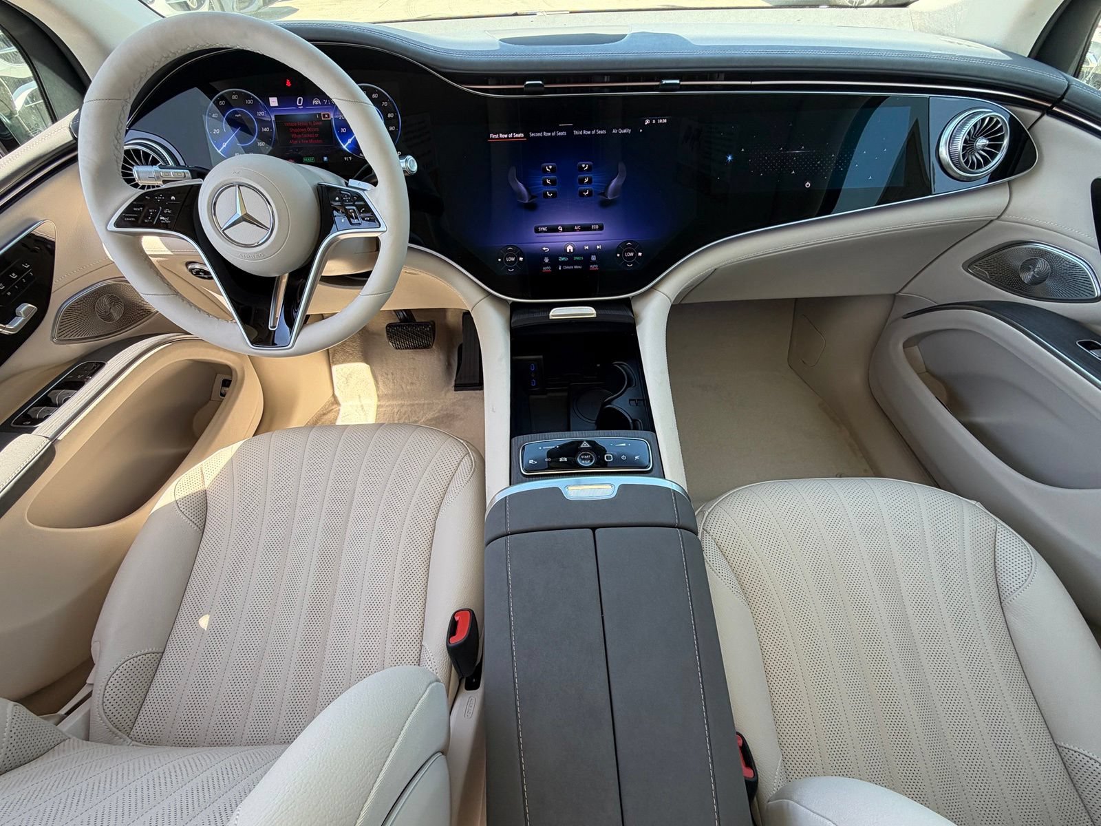New 2026 Mercedes-Benz EQS 400 4MATIC SUV image 27