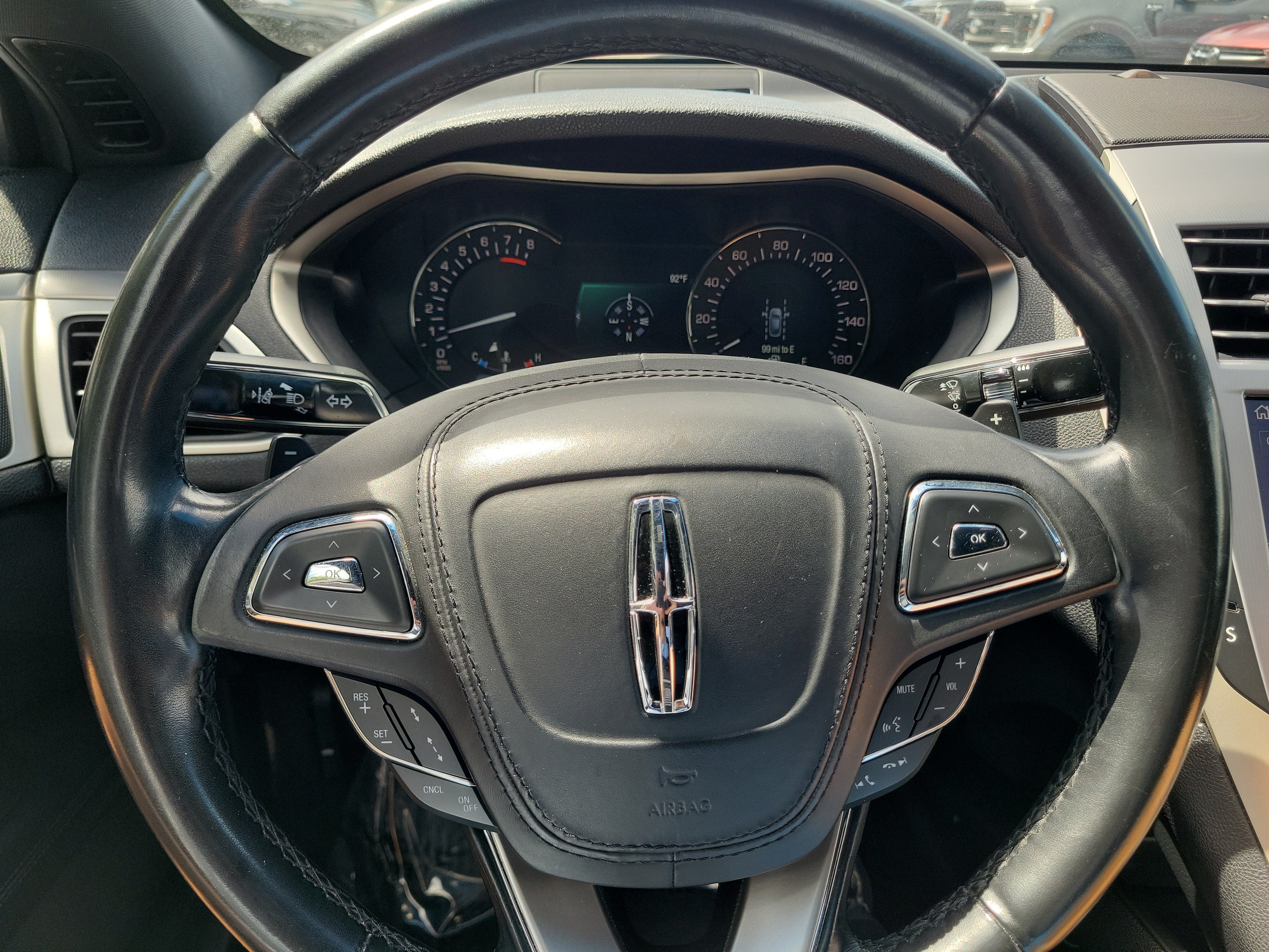 Used 2020 Lincoln MKZ FWD image 19