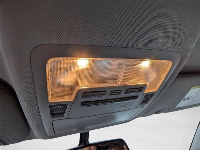 Used 2016 Toyota Highlander XLE image 20