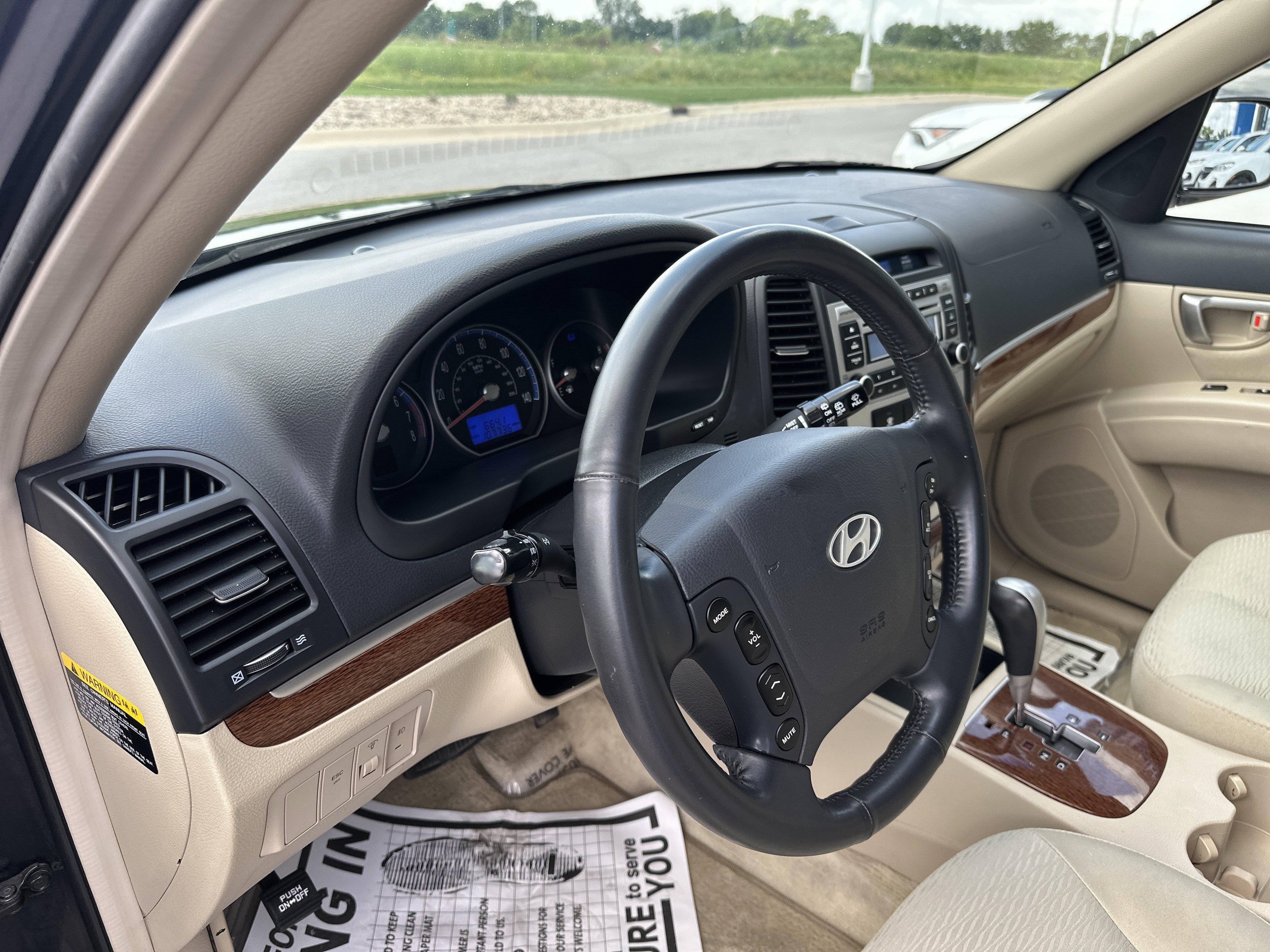 Used 2007 Hyundai Santa Fe SE FWD image 10