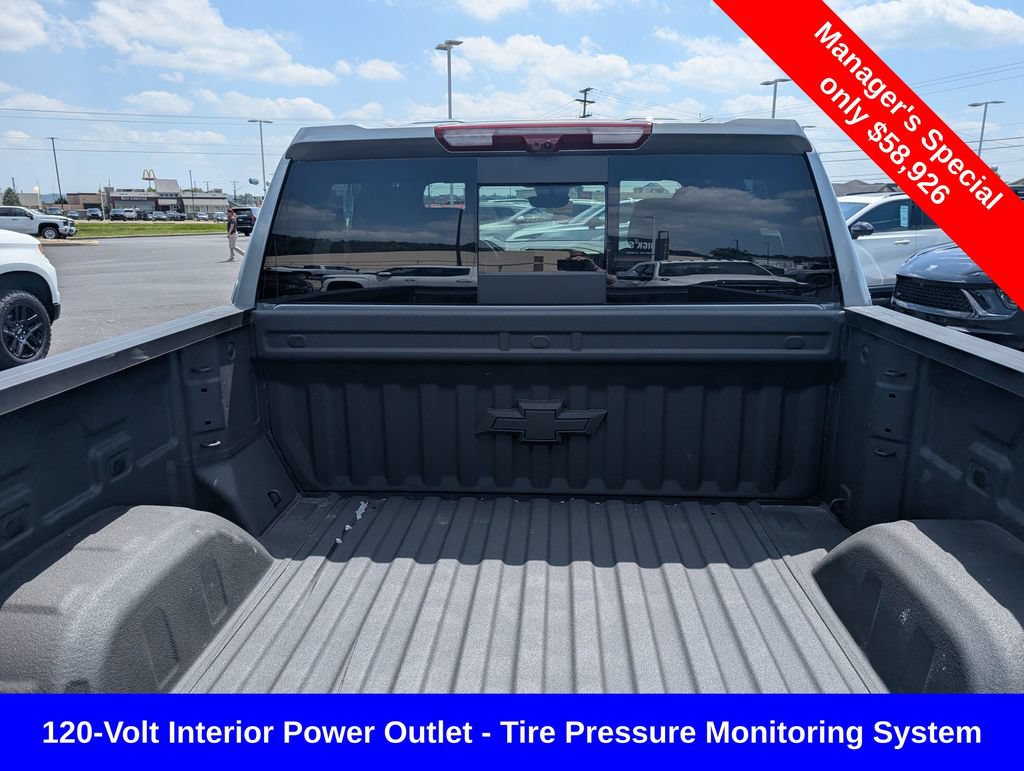 Used 2026 Chevrolet Silverado 1500 High Country AWD/4WD image 10
