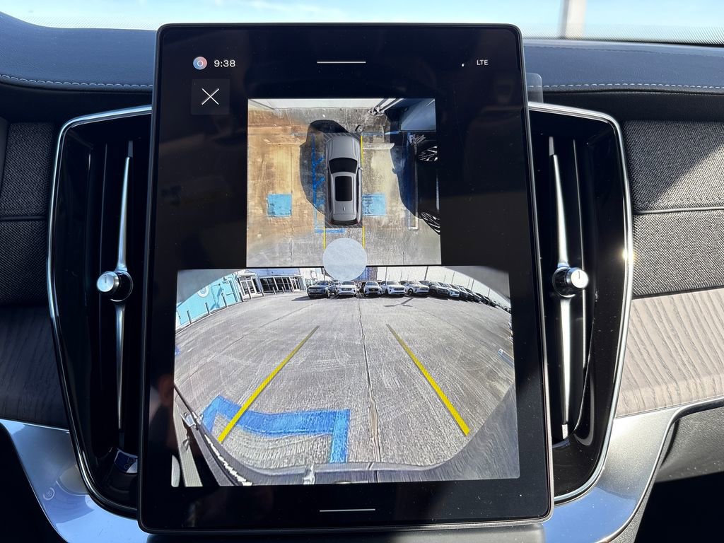 New 2026 Volvo XC90 B5 Ultra image 9