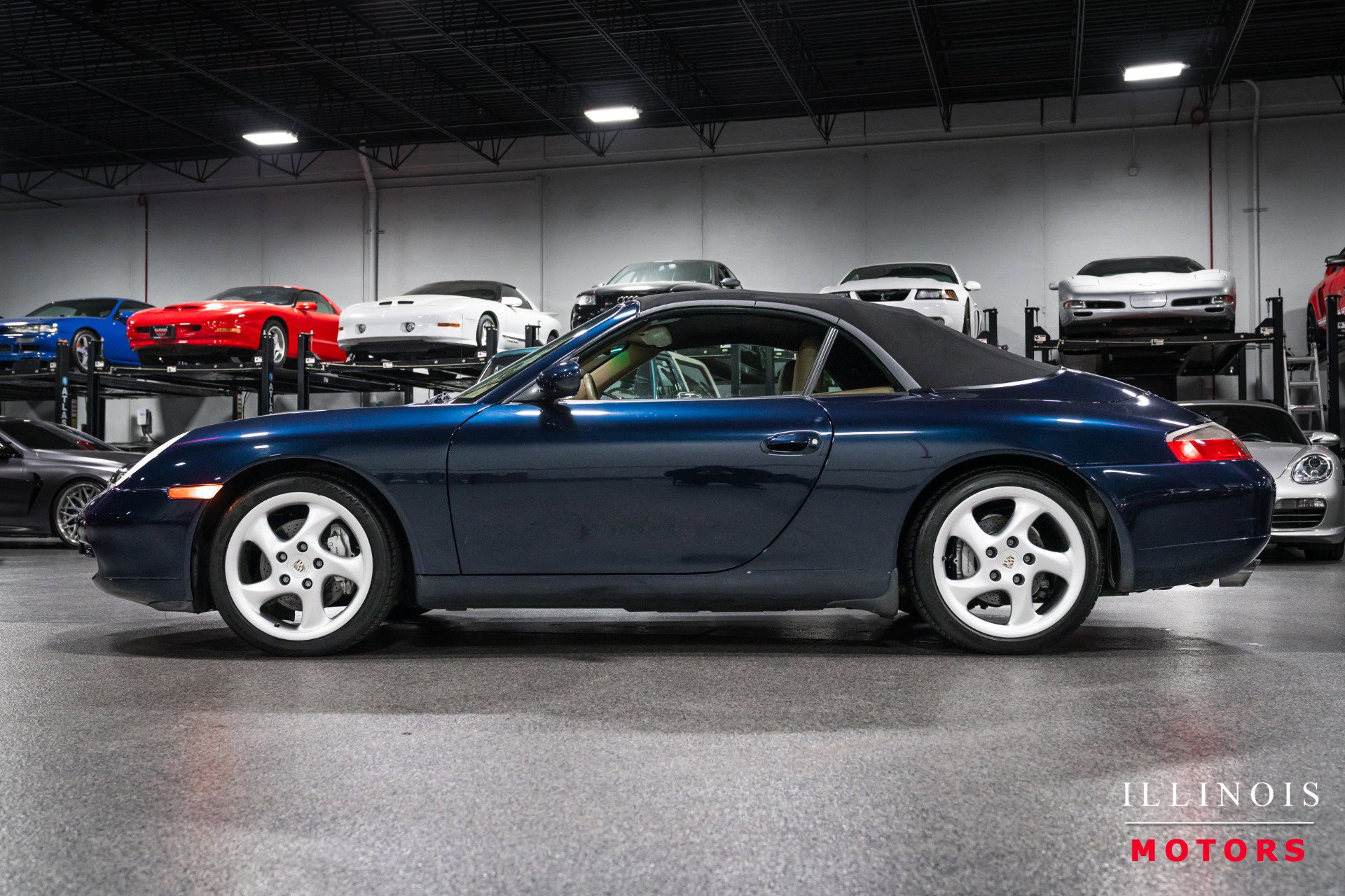 Used 2000 Porsche 911 Carrera 4 AWD/4WD image 2