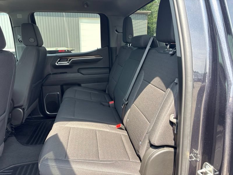 Used 2024 Chevrolet Silverado 1500 LT AWD/4WD image 14