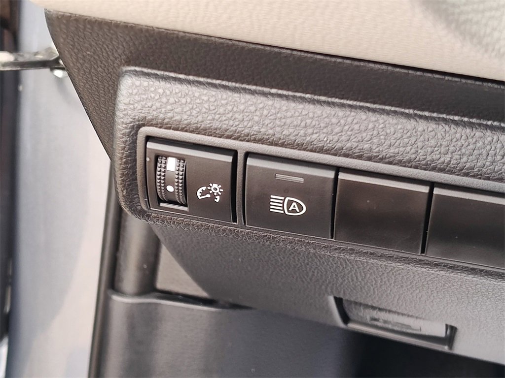Used 2024 Toyota Corolla LE image 24