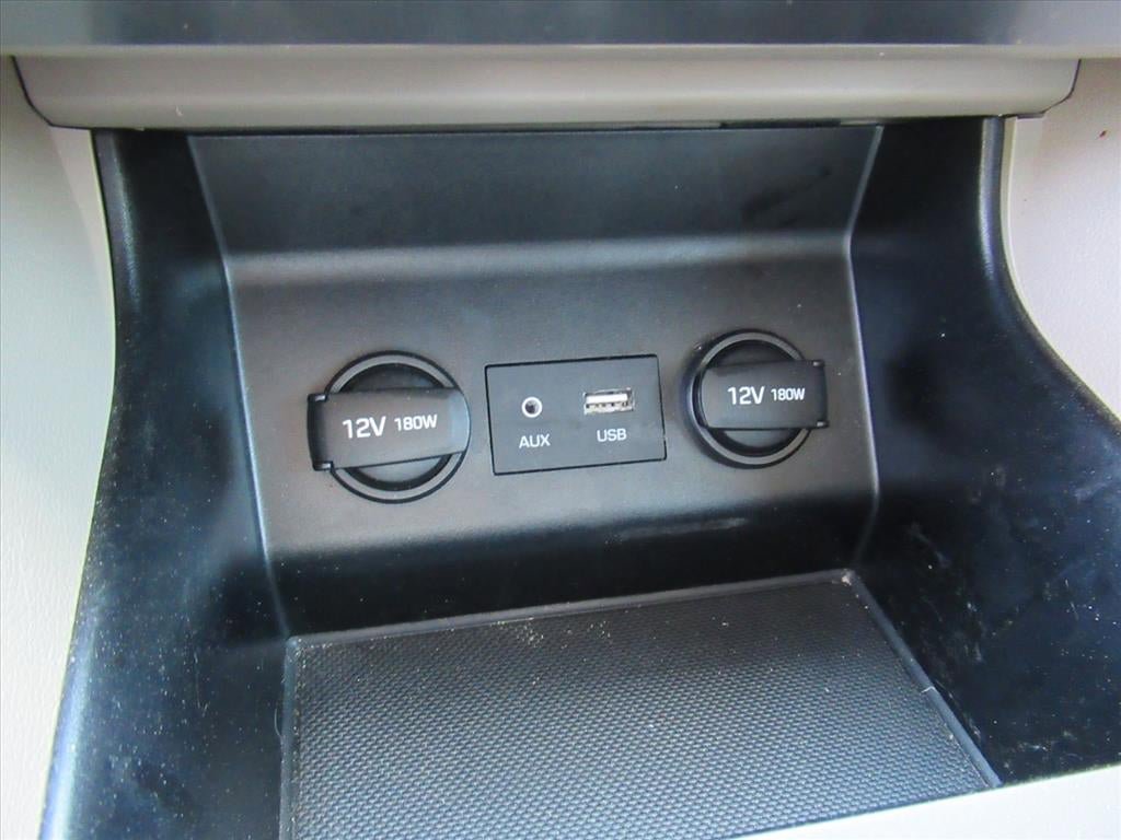 Used 2020 Hyundai Elantra SEL FWD image 27