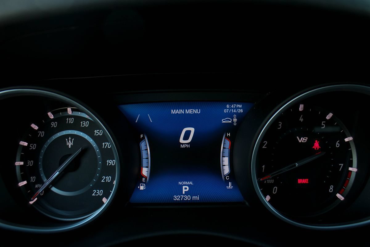Used 2020 Maserati Levante GTS AWD/4WD image 29