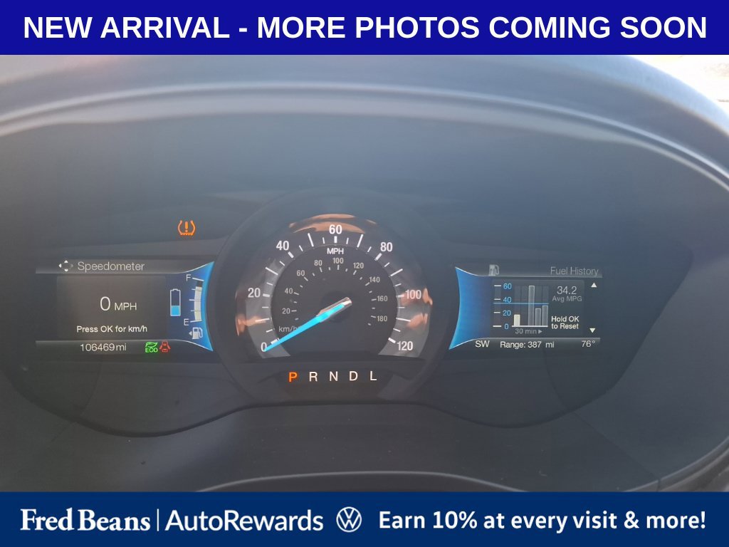 Used 2018 Ford Fusion SE w/ Equipment Group 601A FWD image 11
