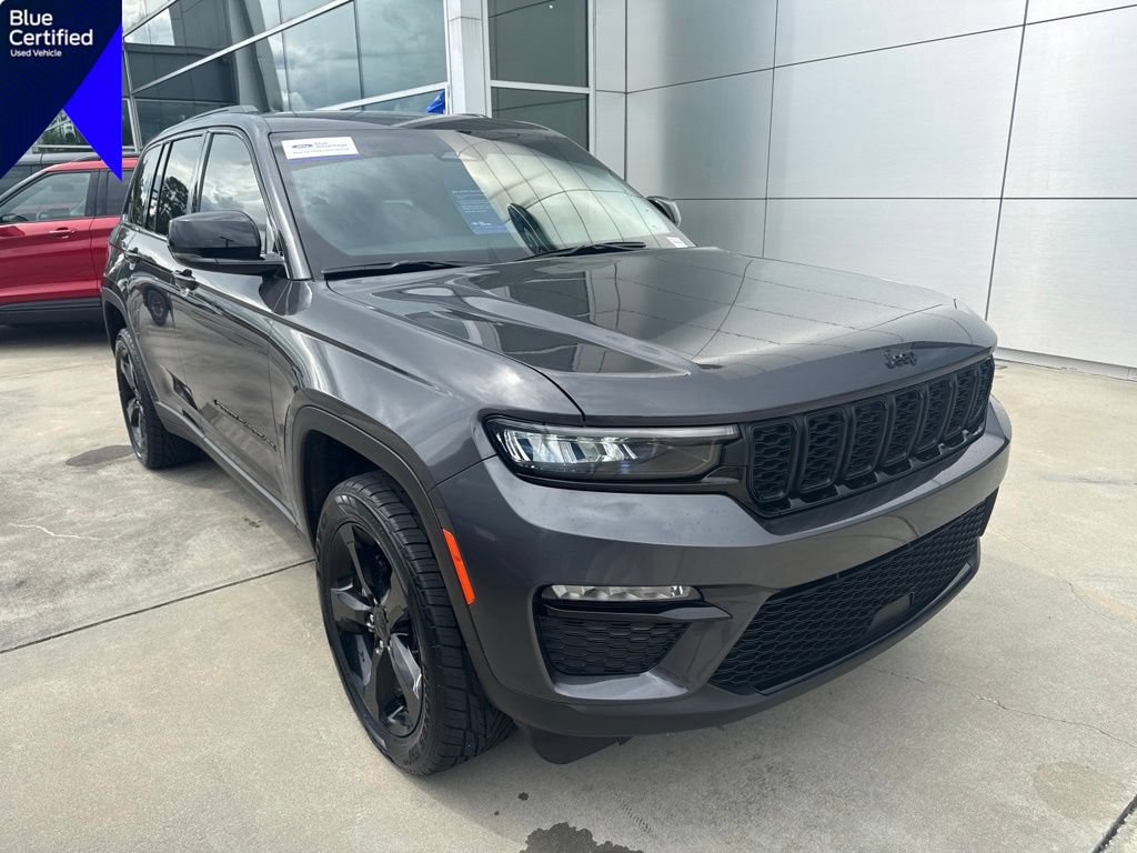 Used 2023 Jeep Grand Cherokee Limited w/ Black Appearance Package