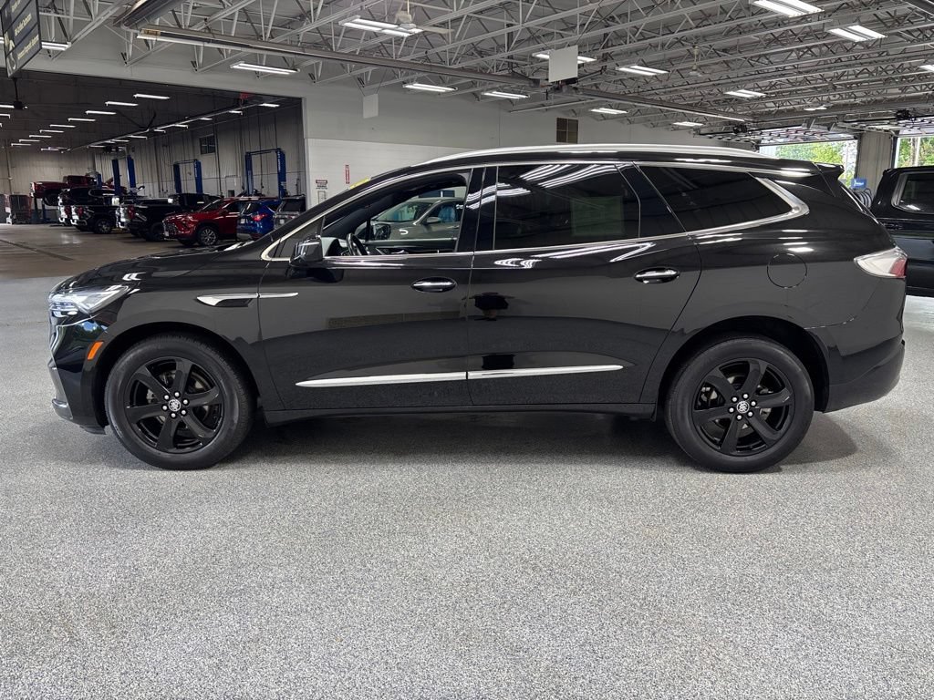 Used 2023 Buick Enclave Essence w/ Experience Buick Package AWD/4WD image 4