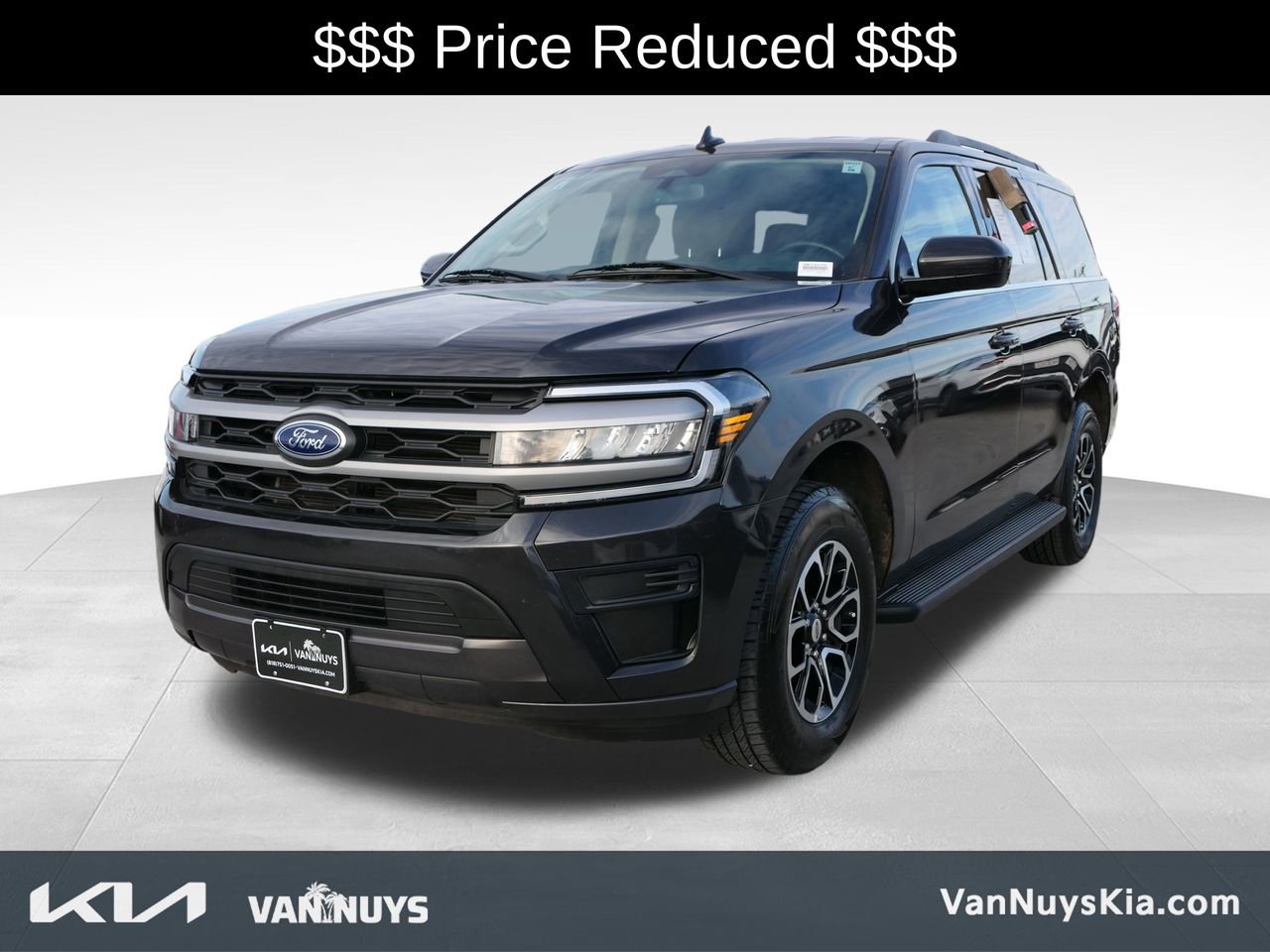 Used 2024 Ford Expedition XLT image 7