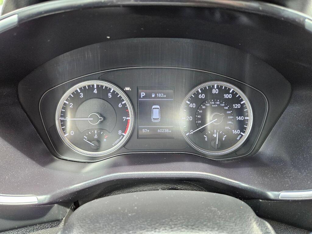 Used 2020 Hyundai Santa Fe SE FWD image 18