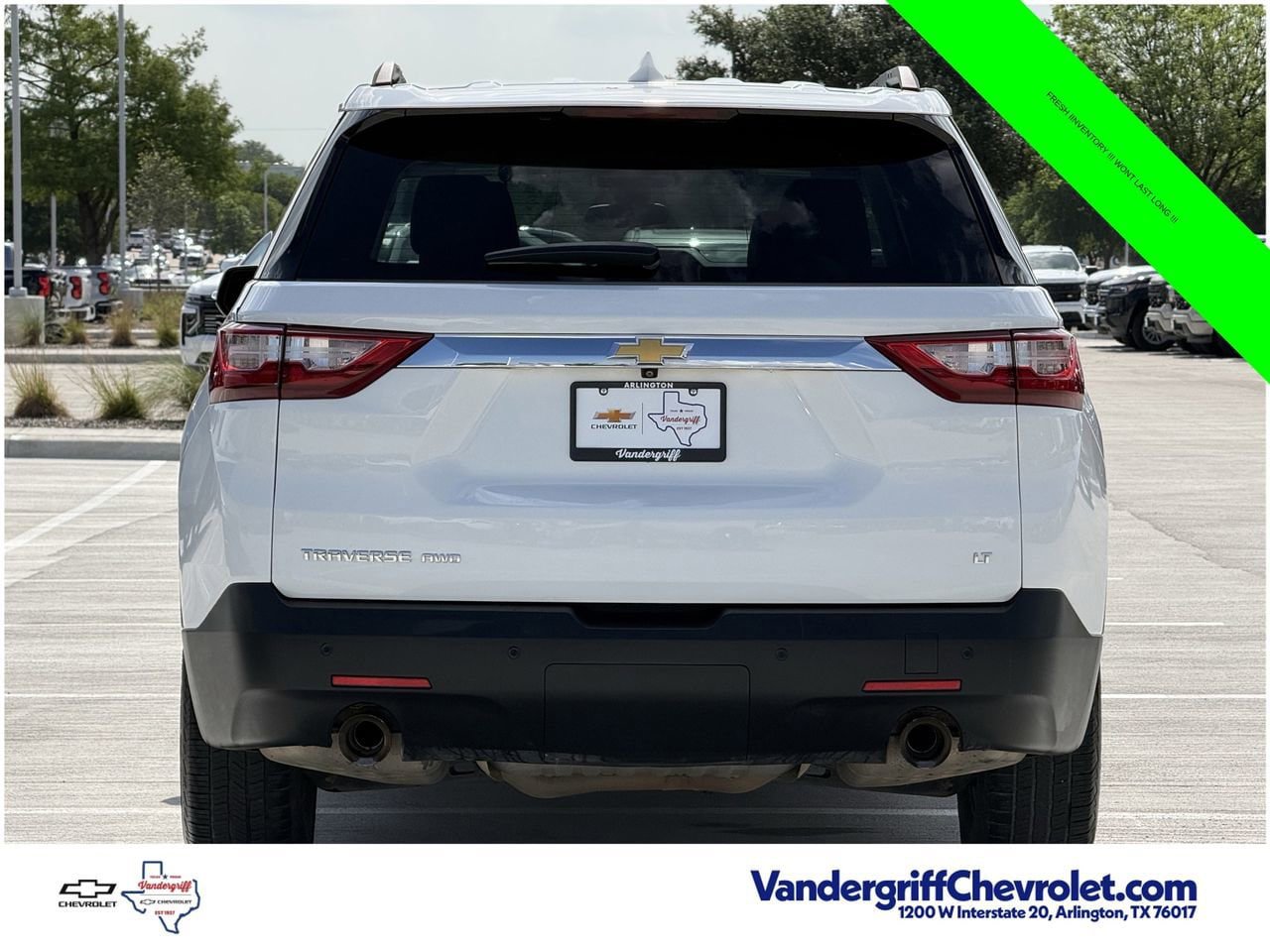 Used 2020 Chevrolet Traverse LT w/ Driver Confidence II Package AWD/4WD image 5