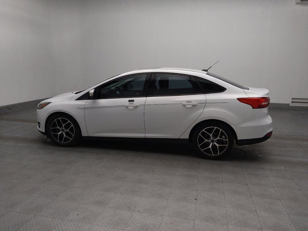 Used 2017 Ford Focus SEL FWD image 3