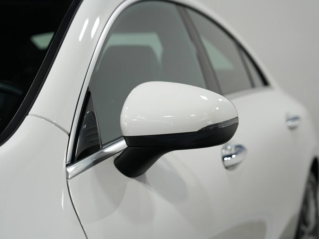 Used 2025 Mercedes-Benz CLA 250 4MATIC image 41