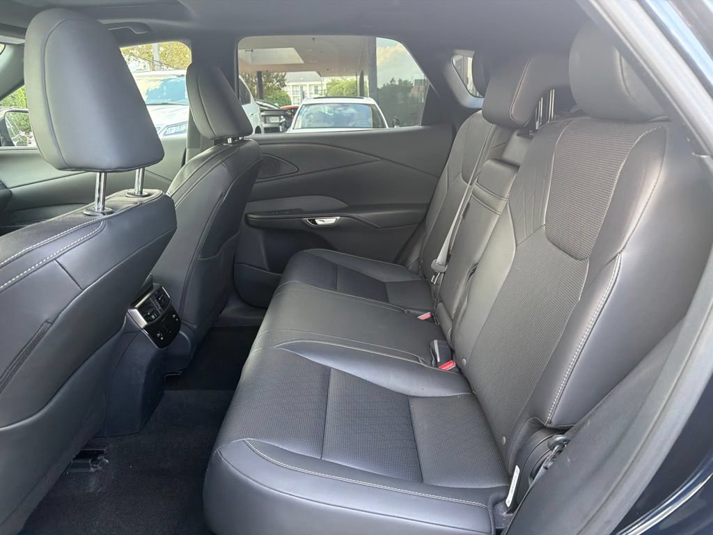 Used 2023 Lexus RX 350 Premium Plus w/ Accessory Package (Z1) AWD/4WD image 19