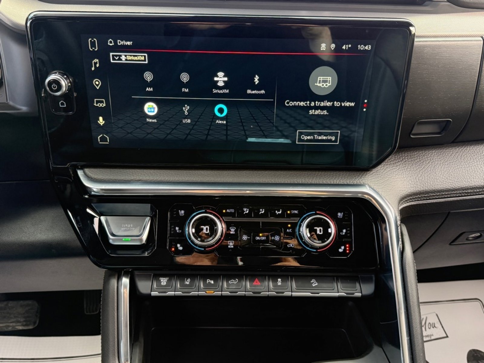 Used 2025 GMC Sierra 2500 Denali w/ Technology Package image 21