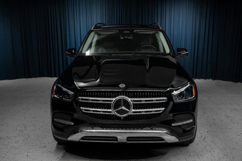 Certified 2024 Mercedes-Benz GLE 450 4MATIC image 2