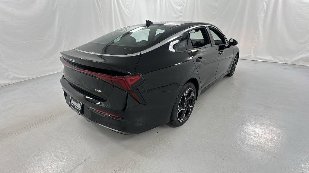 New 2026 Kia K5 GT-Line image 3