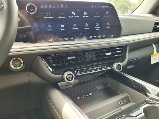 New 2025 Chevrolet Suburban Premier image 22