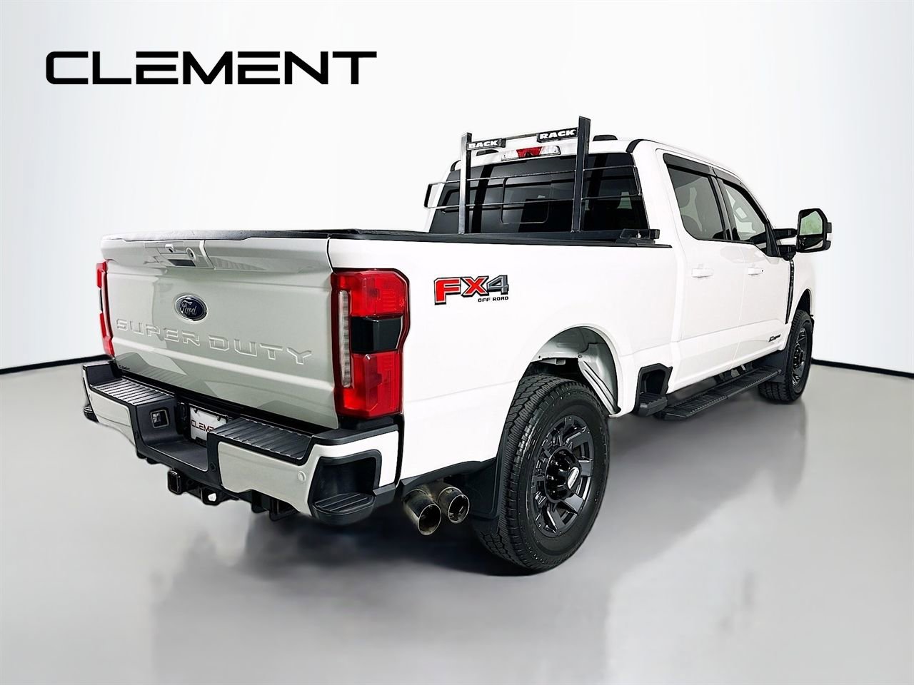 Used 2023 Ford F350 Lariat w/ Sport Appearance Package image 7