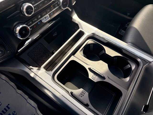 Used 2025 Ford F350 Lariat w/ Lariat Ultimate Package image 30